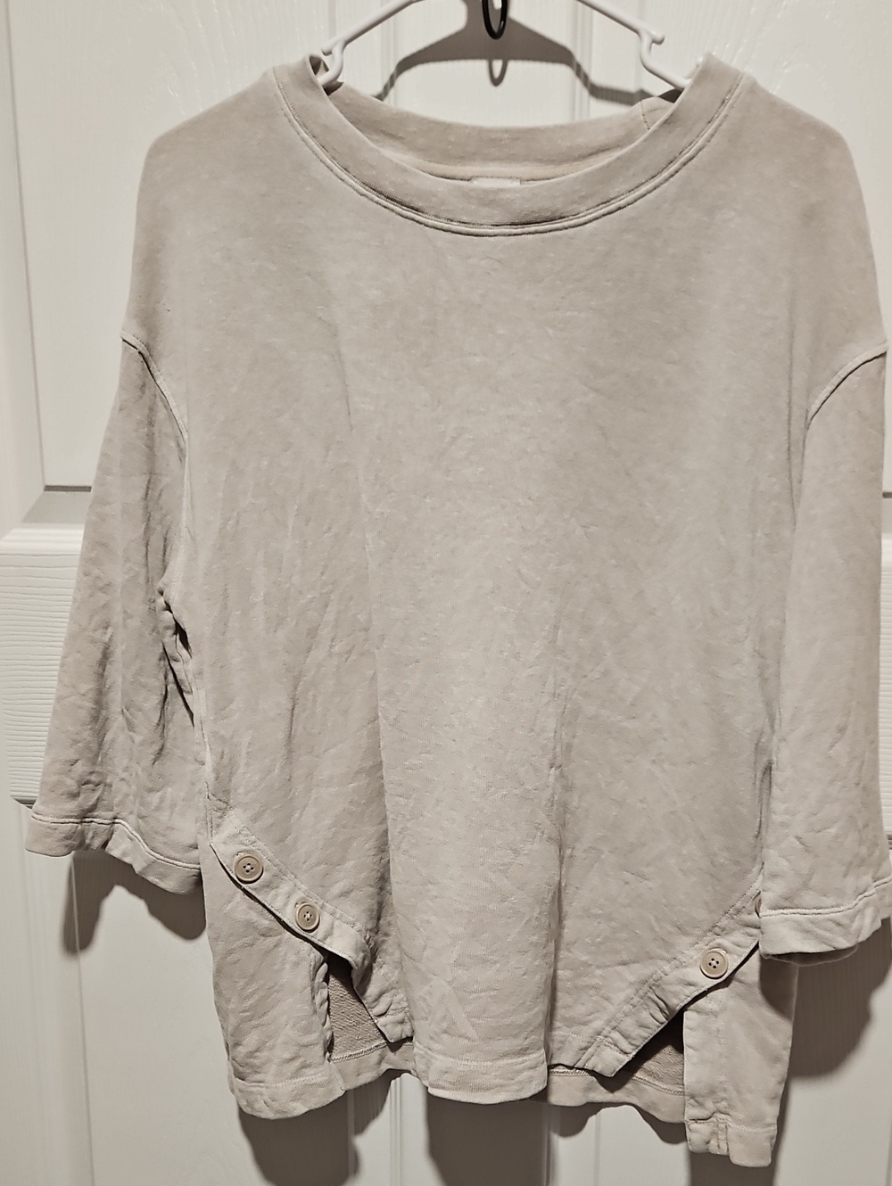 Poetry Oversized Button-Hem Crewneck Sweatshirt in Light Gray